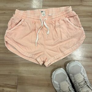 Billabong  Road-trippin shorts size M
